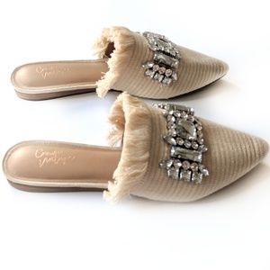 crown vintage dizzy mule